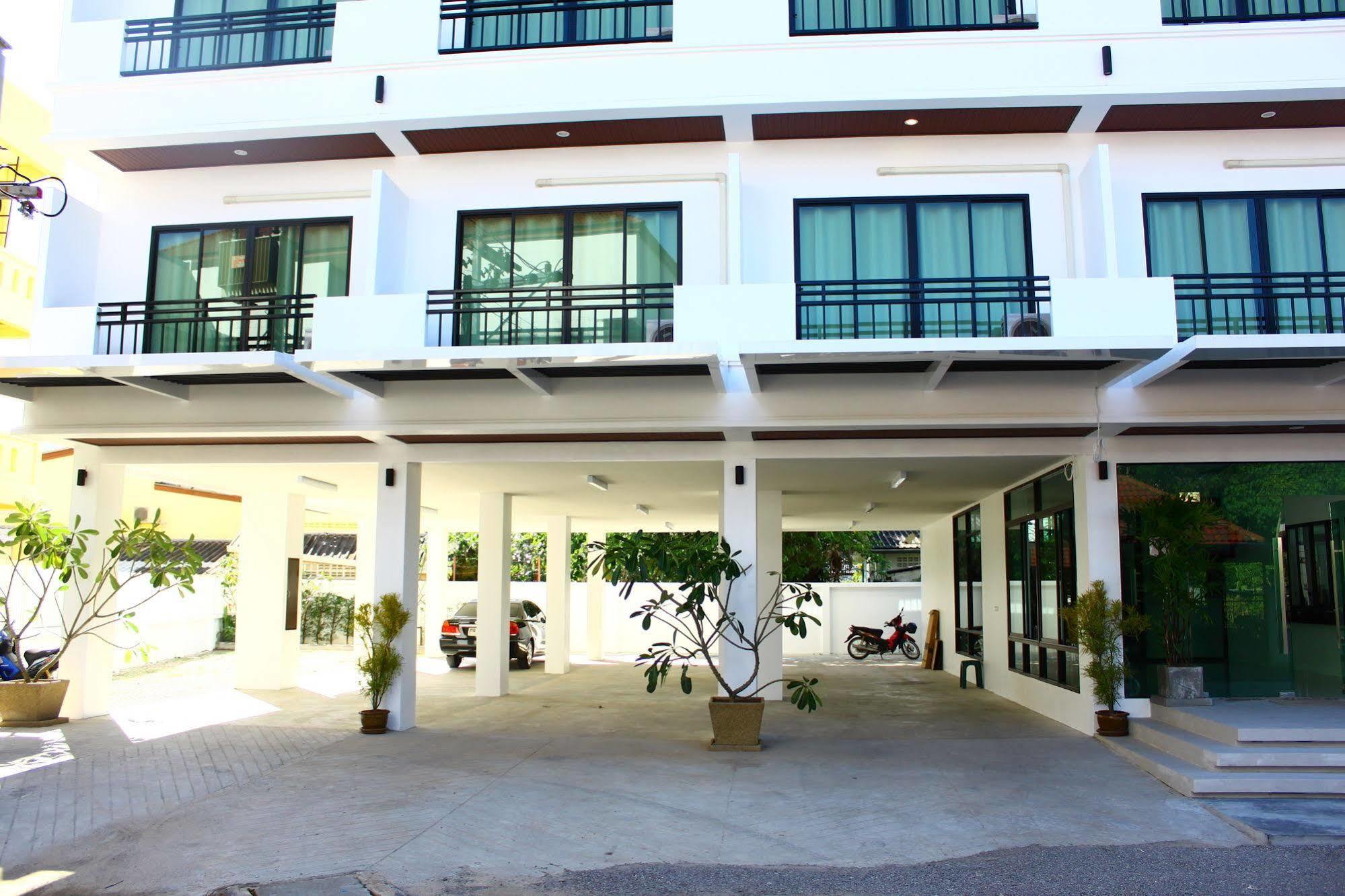 พี.เค. เรสซิเดนซ์ Apartment Phuket ภายนอก รูปภาพ